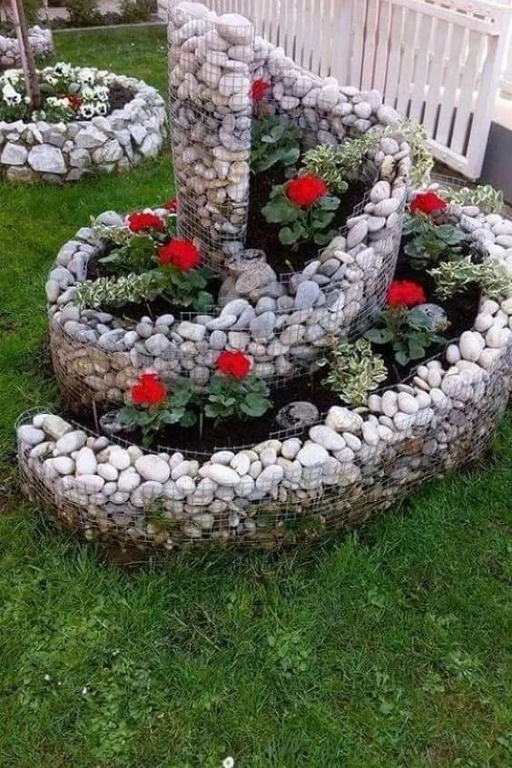 Kreatywne pomysły na wykorzystanie kamieni polnych w ogrodzie – inspiracje i porady